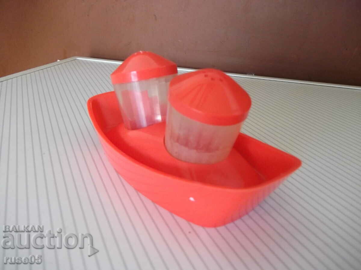 Romanian salt shaker from Soca - 5