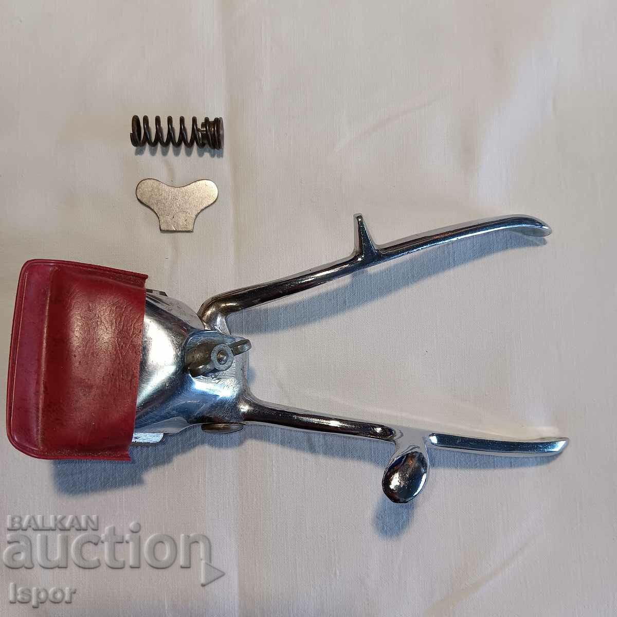 German clipper with price 20.00 BGN | € 10.23 German clipper with price 20.00 BGN | € 10.23