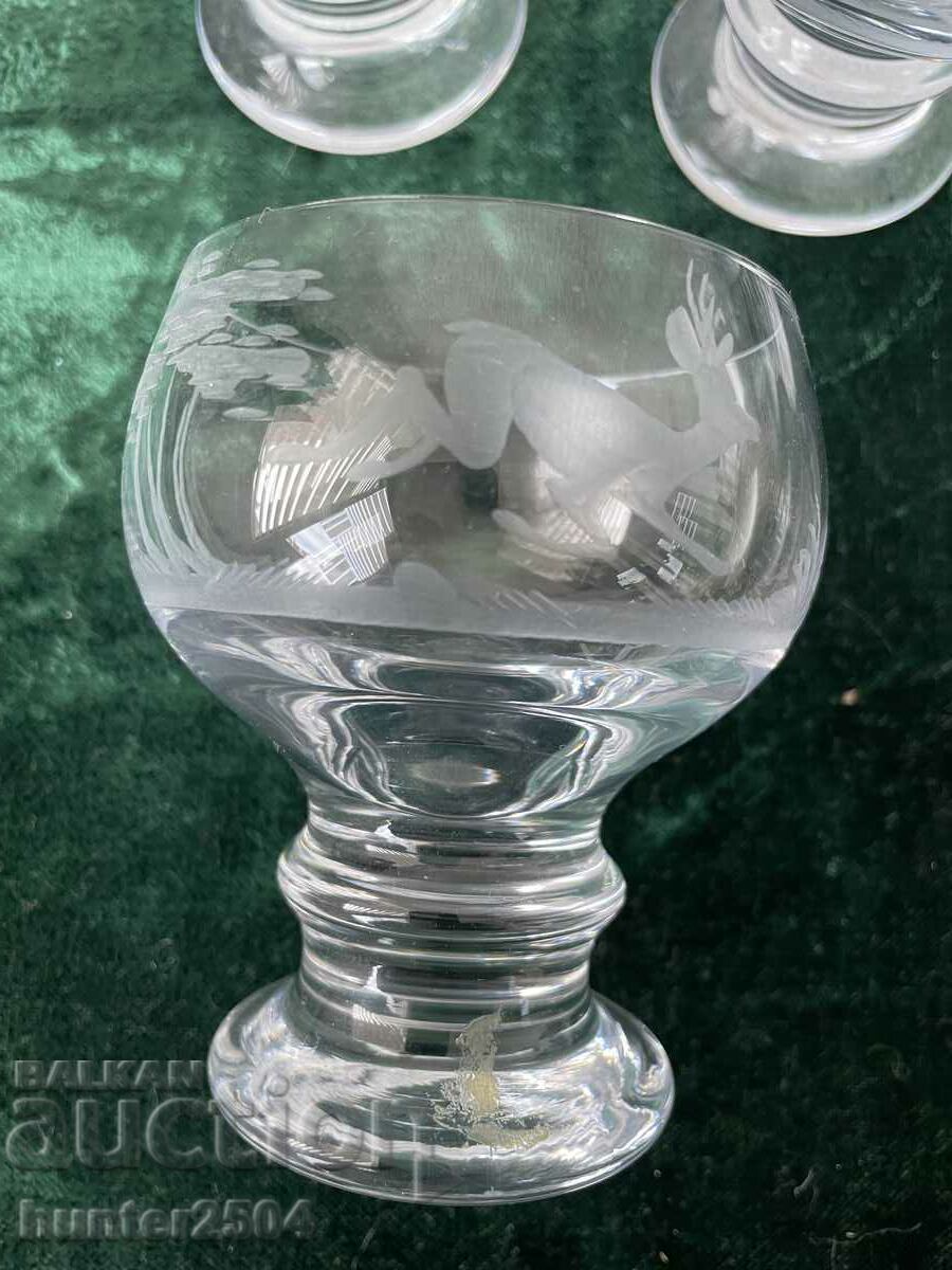 Glasses - thin etched glass, 5 pcs. with price 39.95 BGN | € 20.43 Glasses - thin etched glass, 5 pcs. with price 39.95 BGN | € 20.43