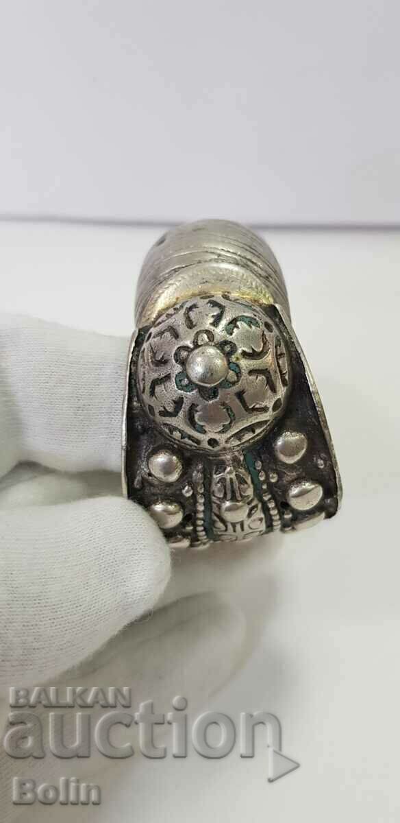 Σπάνιο βραχιόλι από ασημένιο σμάλτο αναβίωσης του 19ου αιώνα με τιμή 350.00 BGN | € 178.95 Σπάνιο βραχιόλι από ασημένιο σμάλτο αναβίωσης του 19ου αιώνα με τιμή 350.00 BGN | € 178.95