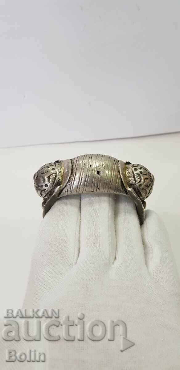 Σπάνιο βραχιόλι από ασημένιο σμάλτο αναβίωσης του 19ου αιώνα - 7 Σπάνιο βραχιόλι από ασημένιο σμάλτο αναβίωσης του 19ου αιώνα - 7