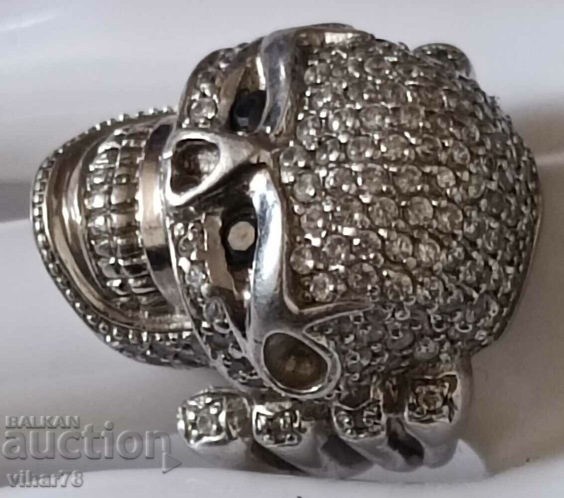 SILVER SKULL RING with price 219.99 BGN | € 112.48 SILVER SKULL RING with price 219.99 BGN | € 112.48