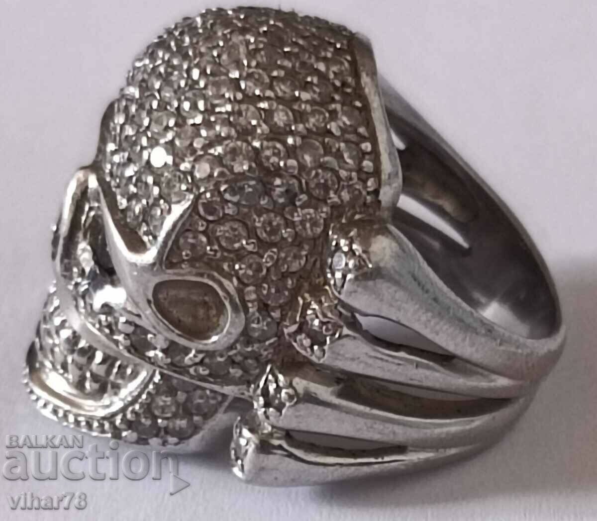 Auction SILVER SKULL RING Auction SILVER SKULL RING