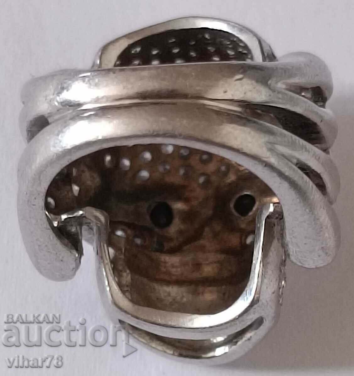 SILVER SKULL RING - 7 SILVER SKULL RING - 7