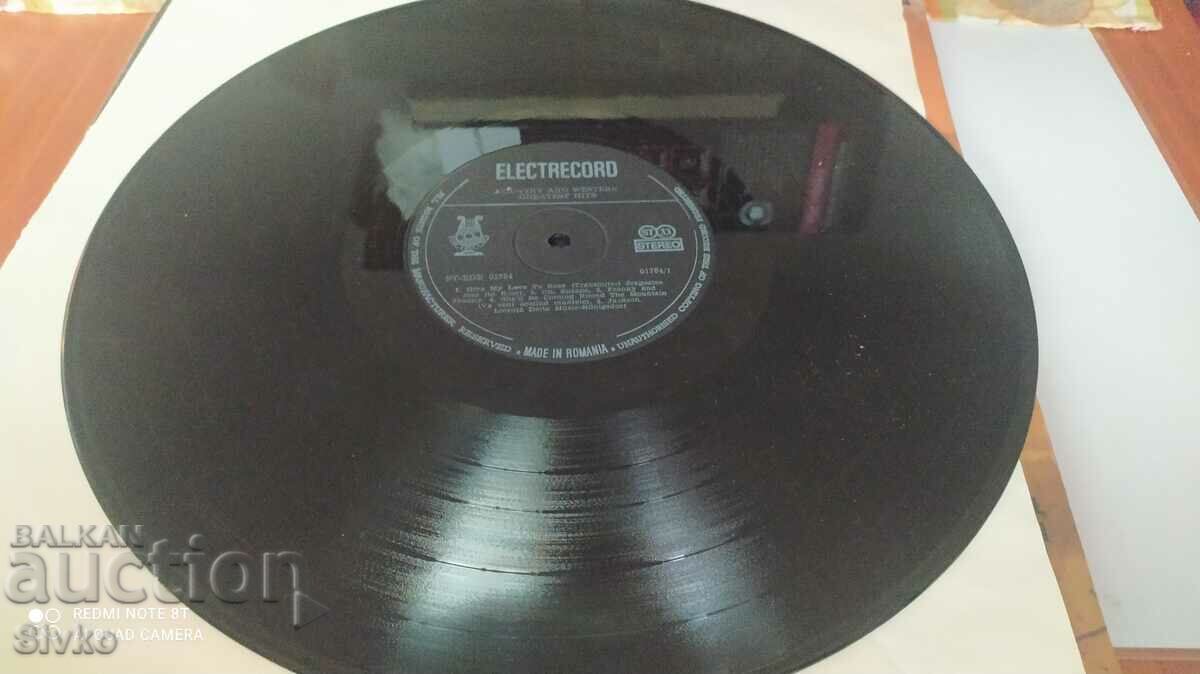 Delivery of Claudio Villa gramophone record Delivery of Claudio Villa gramophone record