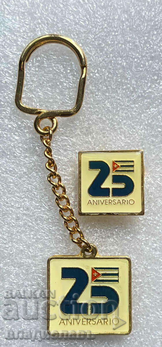 badge and key chain 25 years CUBA