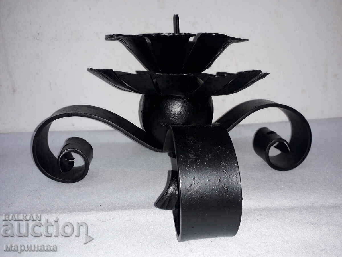 LARGE CANDLESTICK WITH BALL. 5 KG - 5 LARGE CANDLESTICK WITH BALL. 5 KG - 5