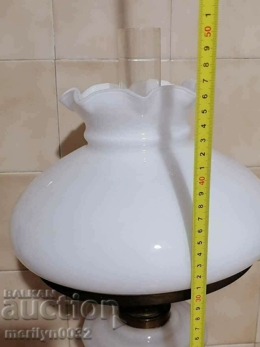 Аукцион Стара газена лампа 19-ти век абажур лампион Аукцион Стара газена лампа 19-ти век абажур лампион