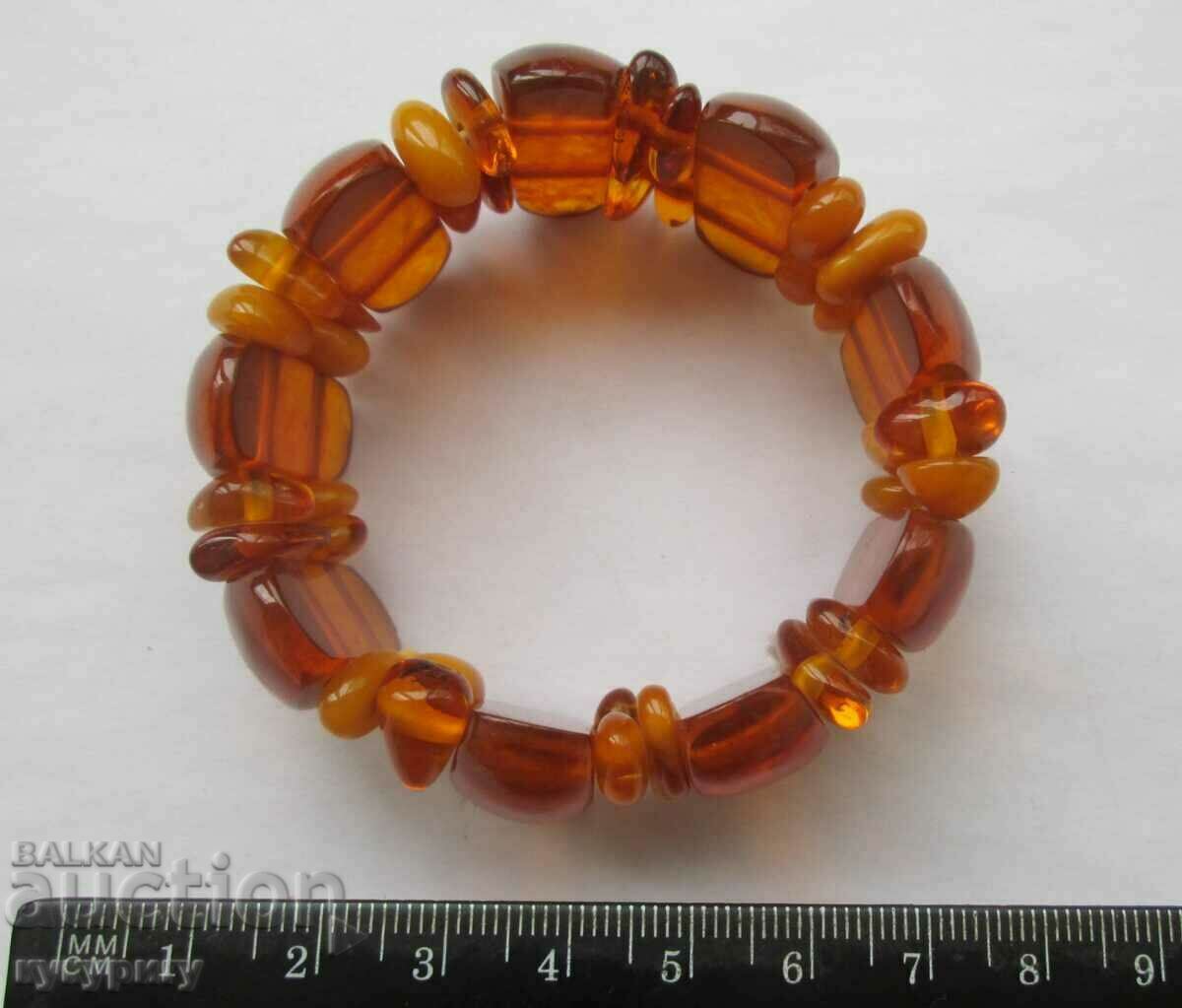 Women's Sots bracelet made of natural natural amber with price 140.00 BGN | € 71.58 Women's Sots bracelet made of natural natural amber with price 140.00 BGN | € 71.58