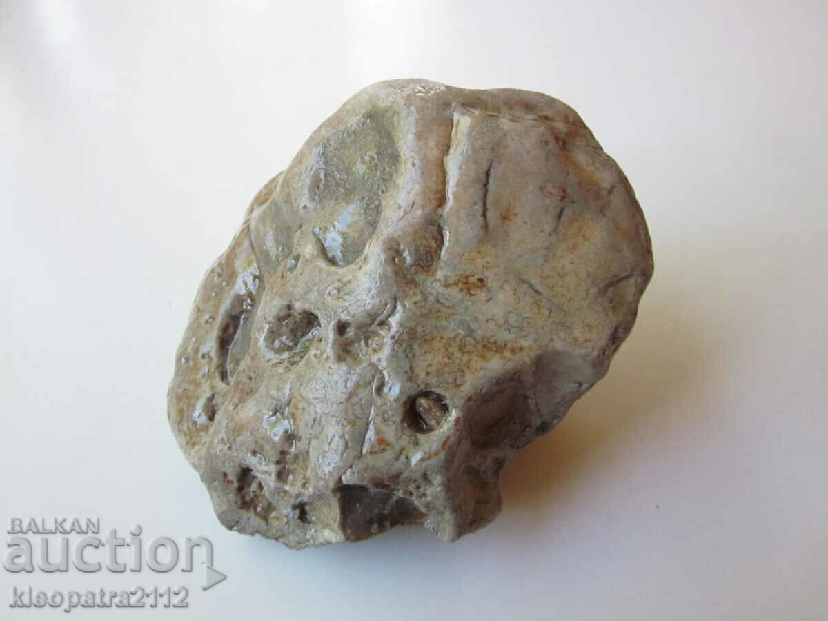 Auction  UNIQUE VOLCANIC / MAGMA / STONE / ROCK...or..METEORITE