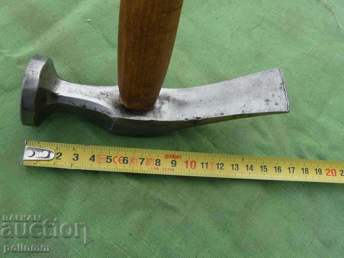 Old German training hammer - 252 with price 50.00 BGN | € 25.56 Old German training hammer - 252 with price 50.00 BGN | € 25.56