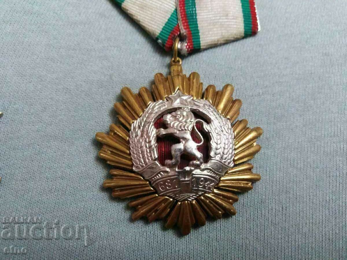 2 ORDERS, ORDER, SIGN, MEDAL, AWARD - 5 2 ORDERS, ORDER, SIGN, MEDAL, AWARD - 5