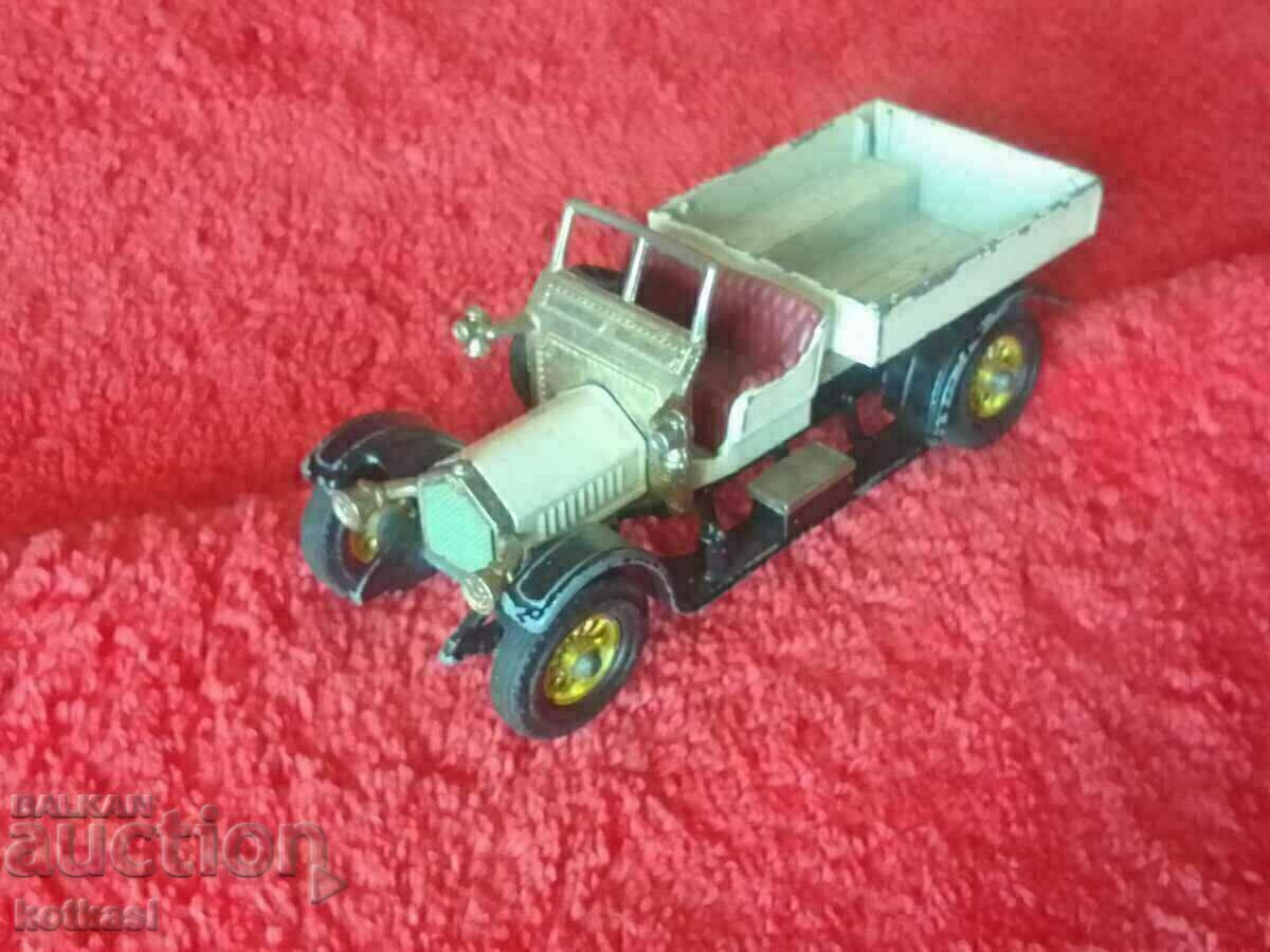 Vintage MATCHBOX Lesney Yesteryear 1973 Metal Car - 7 Vintage MATCHBOX Lesney Yesteryear 1973 Metal Car - 7