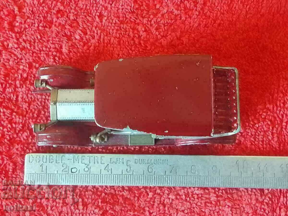 Cutie de chibrituri din metal model vechi Lesney Anul trecut 1912 ROLLS-ROYCE Cutie de chibrituri din metal model vechi Lesney Anul trecut 1912 ROLLS-ROYCE