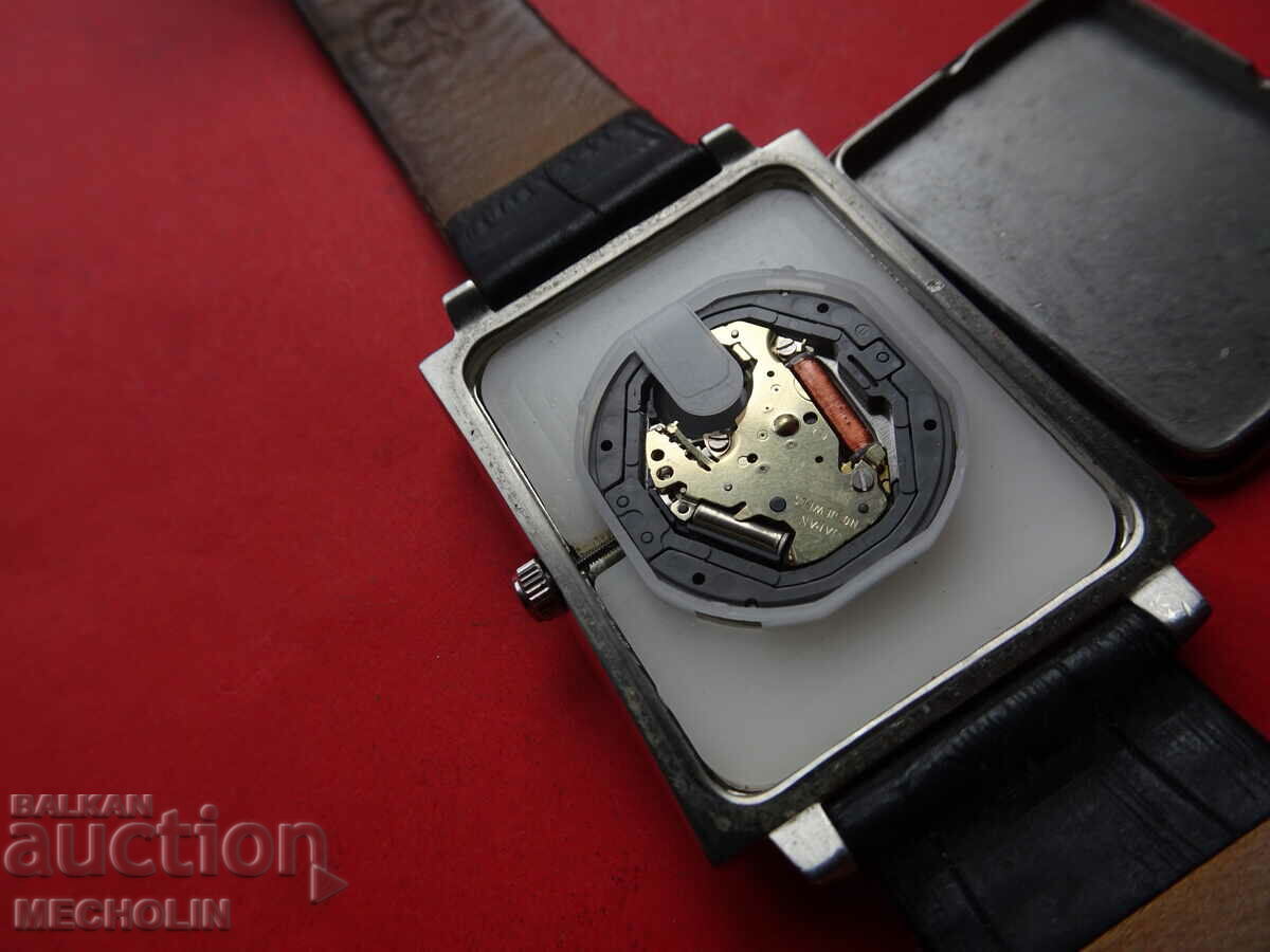 COLLECTIBLE JAPANESE WATCH - 7 COLLECTIBLE JAPANESE WATCH - 7