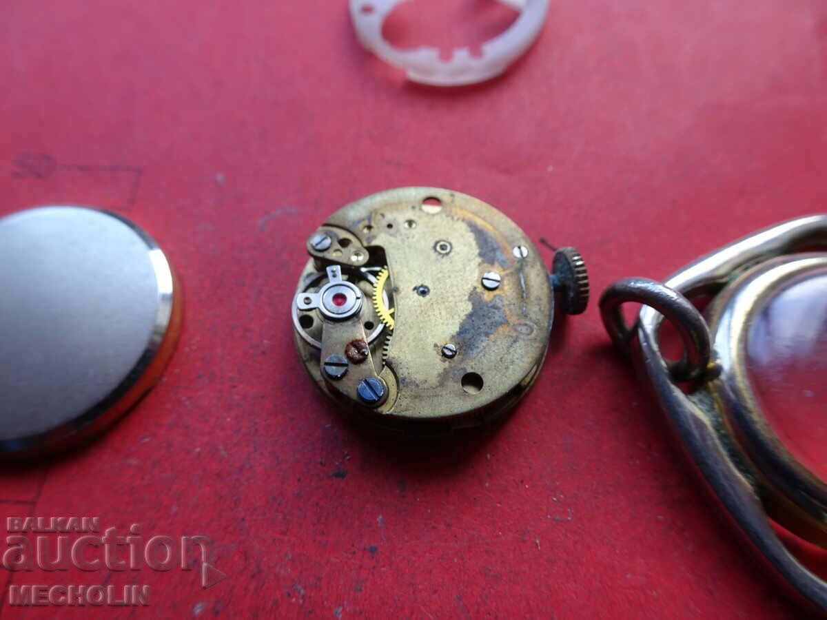 COLLECTIBLE CREATION B E - 6 COLLECTIBLE CREATION B E - 6