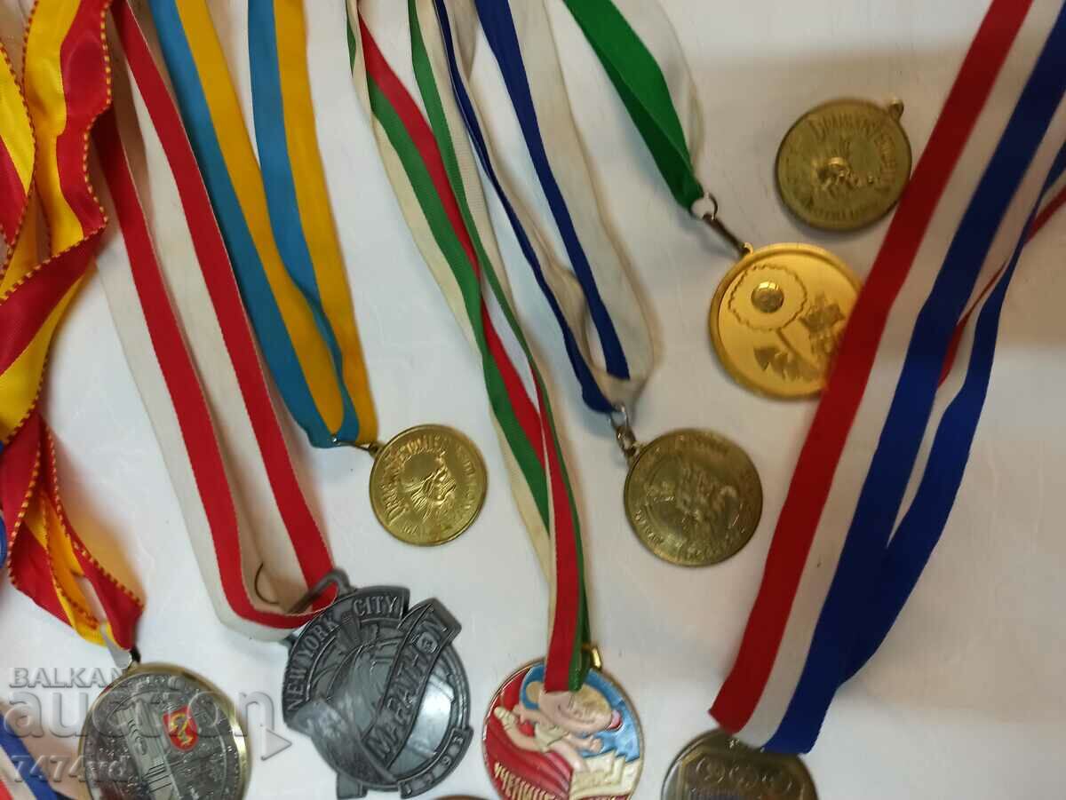 COLLECTION OF 16 MEDALS - 5 COLLECTION OF 16 MEDALS - 5
