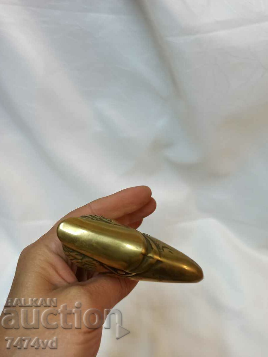 Delivery of BRONZE EAGLE HANDLE FOR CANE Delivery of BRONZE EAGLE HANDLE FOR CANE