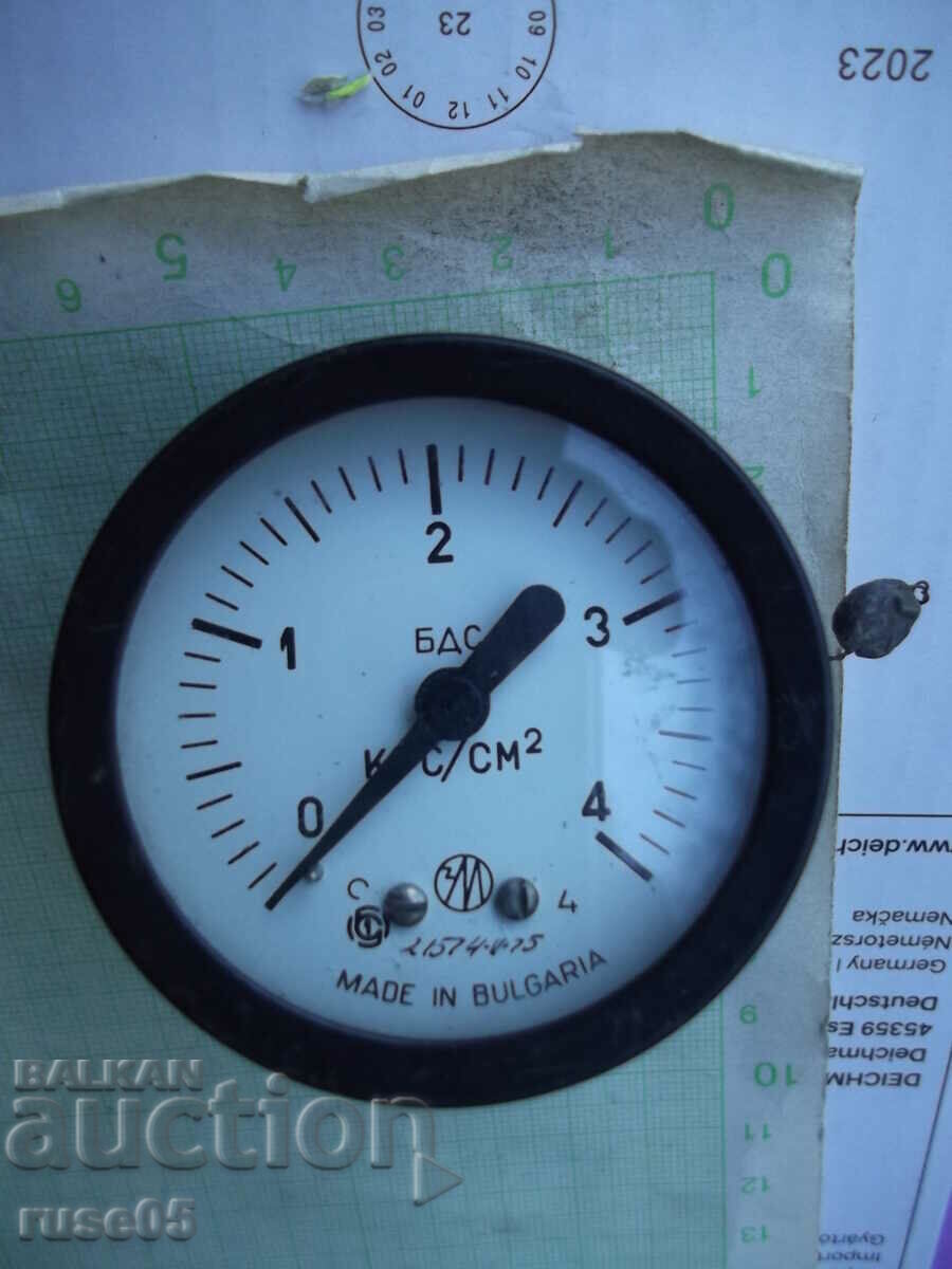 Pressure gauge - 11