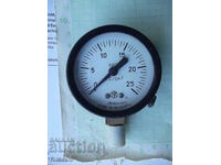 Pressure gauge - 12