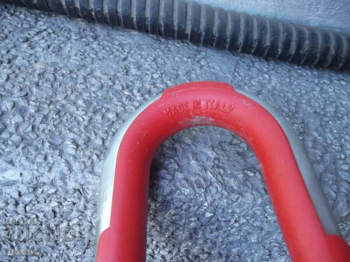 Locking device (bracket) for steering wheel - 5