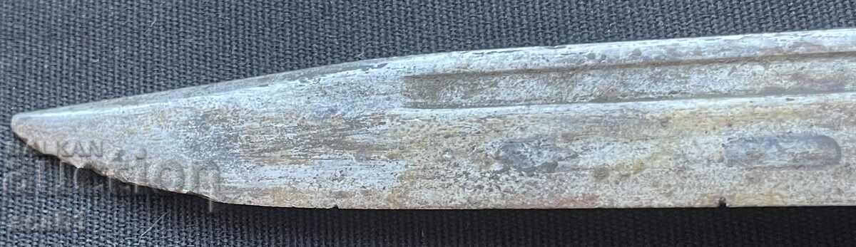 Delivery of Knife of the Dnevalni Bony Chirons Delivery of Knife of the Dnevalni Bony Chirons