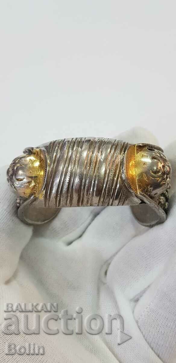 Silver 19th-20th century gilt revival slingshot bracelet with price 230.00 BGN | € 117.60 Silver 19th-20th century gilt revival slingshot bracelet with price 230.00 BGN | € 117.60