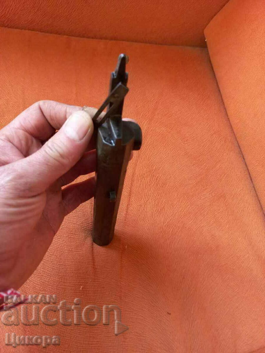 OLD GUN PIPE - 6 OLD GUN PIPE - 6