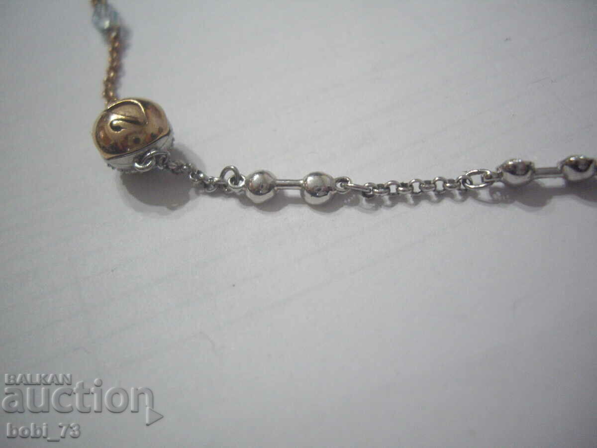 Δημοπρασία Κολιέ. Δημοπρασία Κολιέ.