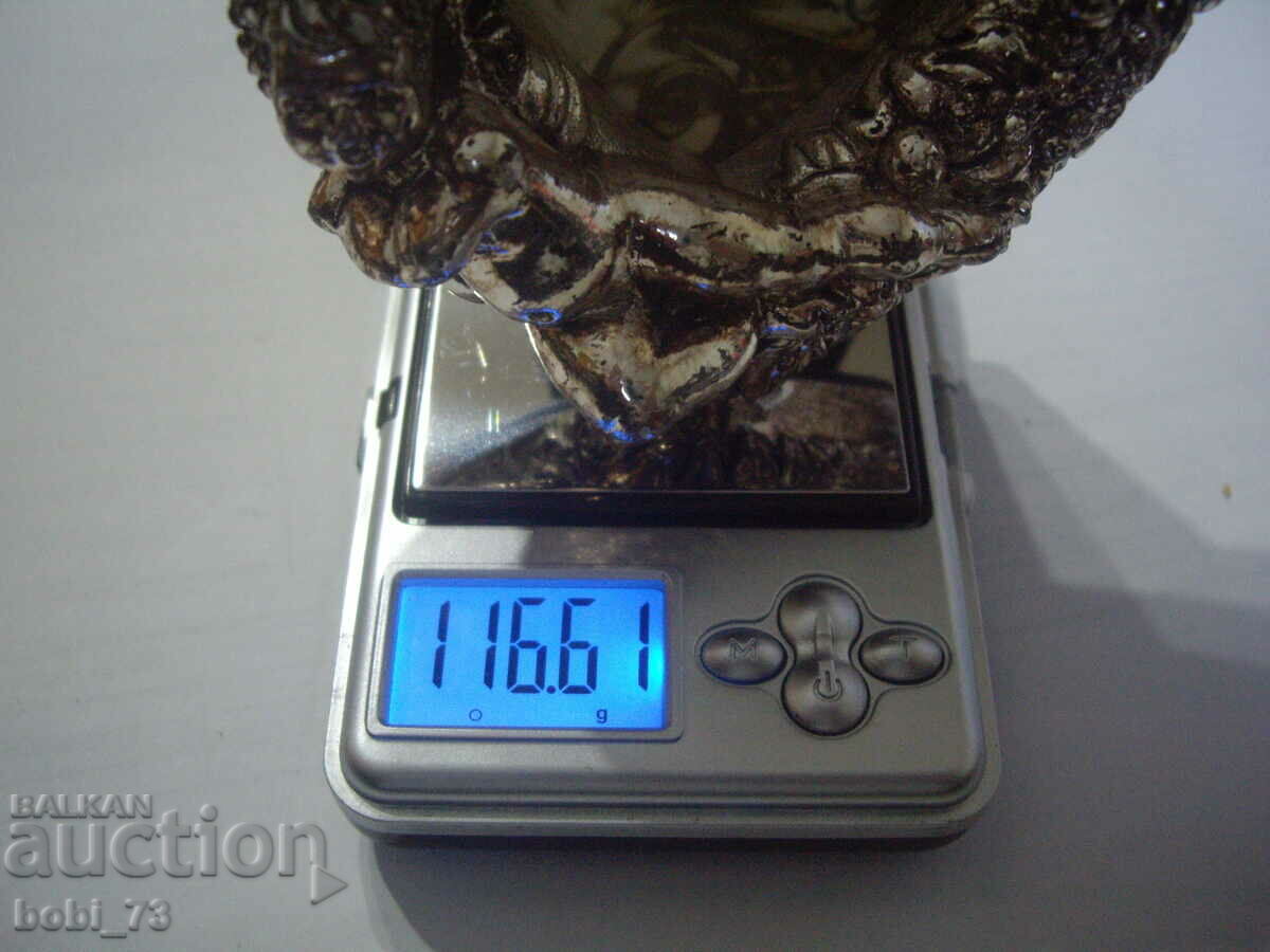 Delivery of Silver photo frame. Delivery of Silver photo frame.