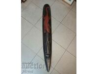 Wooden panel, mask, etc., the length is a meter