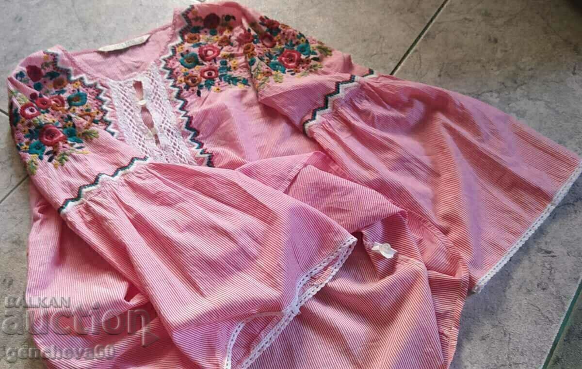 Παράδοση Ριζα με κέντημα και χάντρες ZARA BASIC/φορεσιά