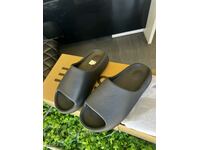 Adidas Yeezy Slides Onyx - 44 number
