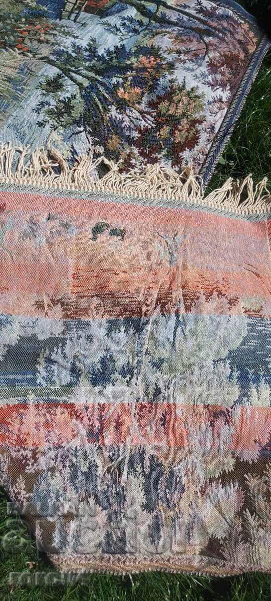 CARPET - LARGE - EXCELLENT - 7 CARPET - LARGE - EXCELLENT - 7