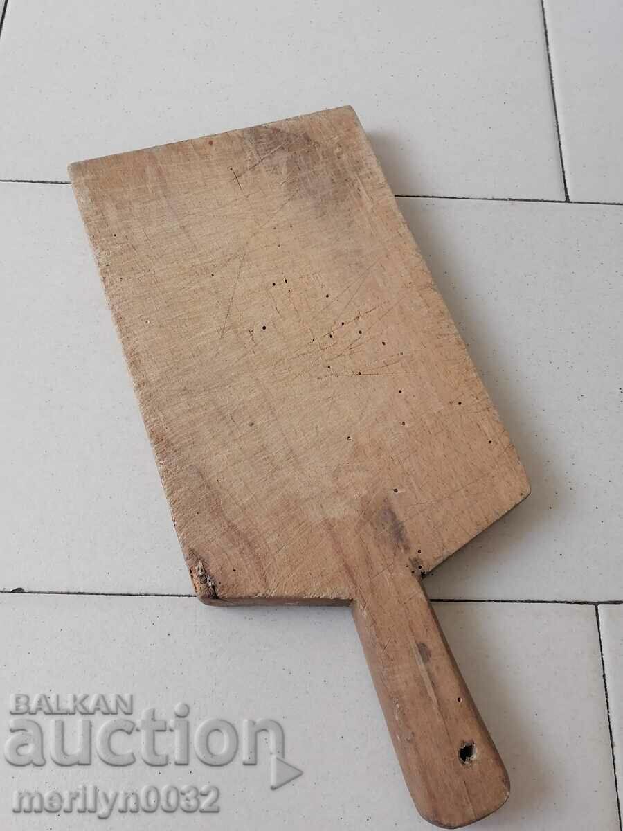 Παλιά σανίδα κοπής, ξύλινη, ξύλινη με τιμή 39.00 BGN | € 19.94 Παλιά σανίδα κοπής, ξύλινη, ξύλινη με τιμή 39.00 BGN | € 19.94