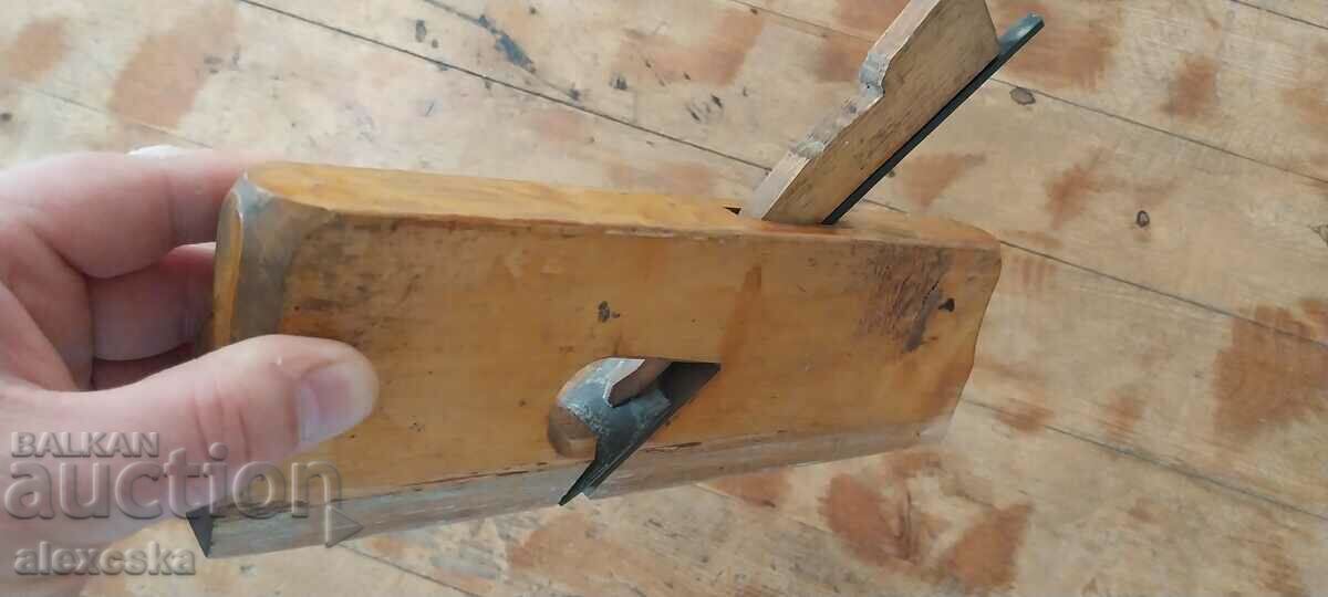 Carpenter's plane - 7 Carpenter's plane - 7