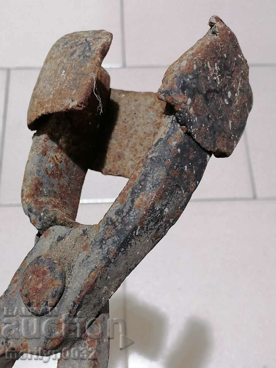 Blacksmith's tongs wrought iron tool - 5