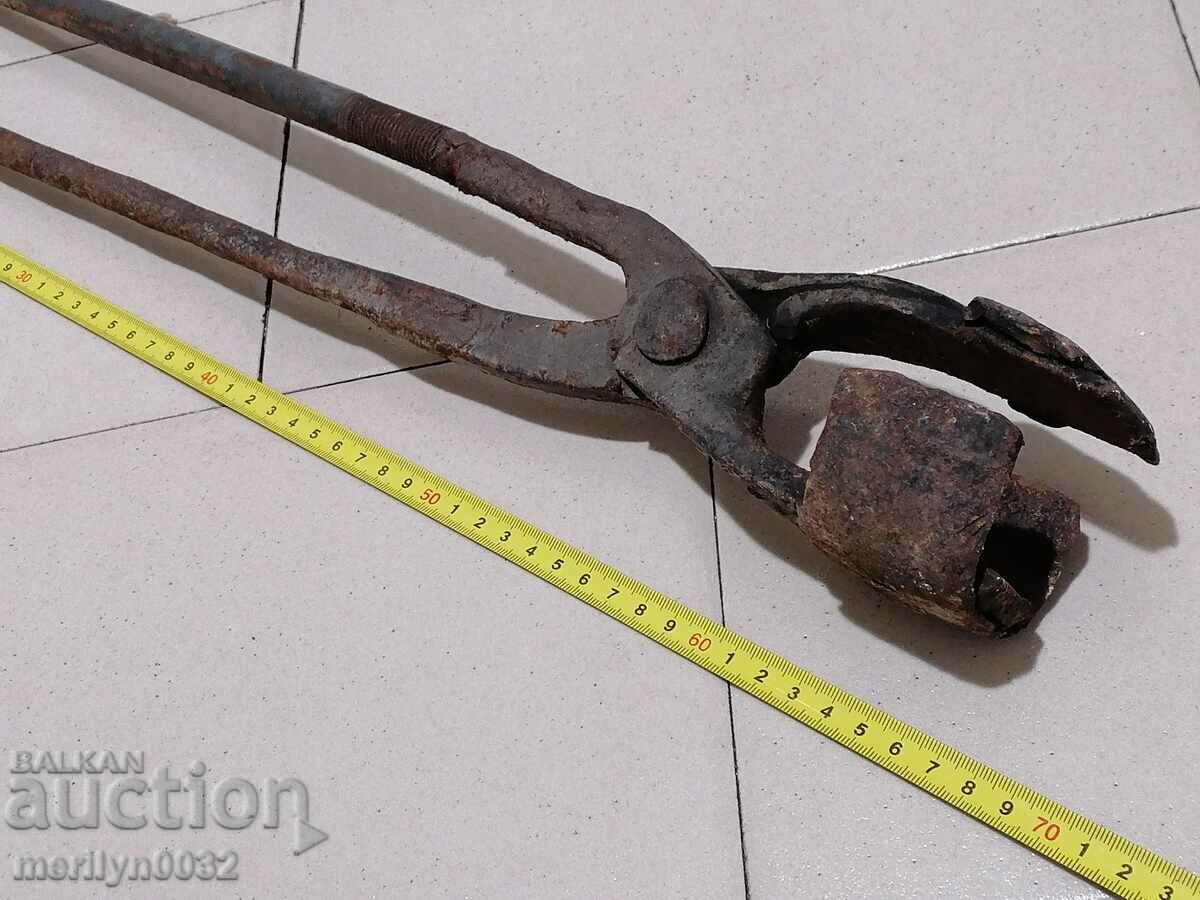 Blacksmith's tongs wrought iron tool - 6