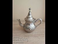 Ceainic arab vechi din metal cu marcaje!