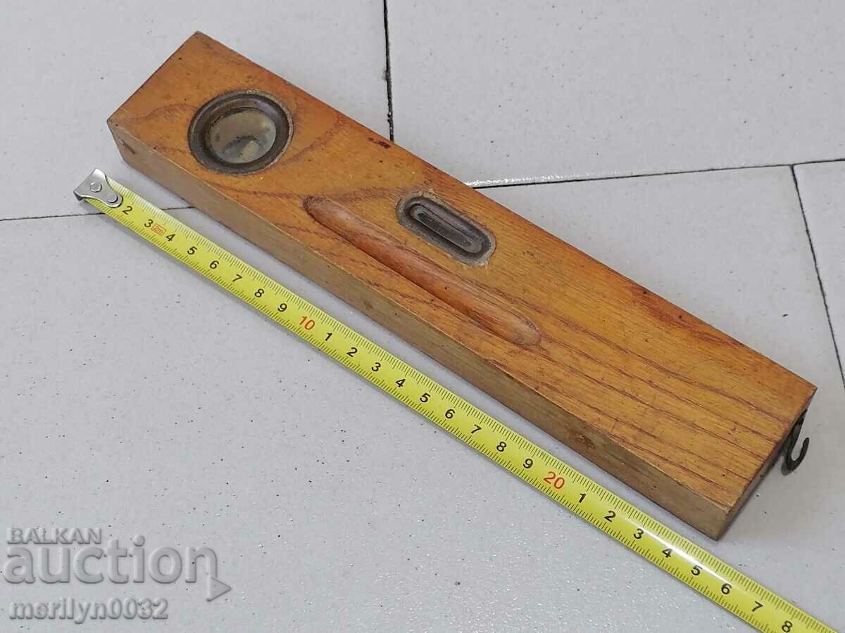 Auction  Old carpentry Teresia level