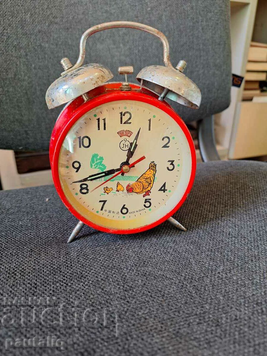 COLLECTIBLE ALARM CLOCK CHINESE WITH HEN with price 25.00 BGN | € 12.78 COLLECTIBLE ALARM CLOCK CHINESE WITH HEN with price 25.00 BGN | € 12.78