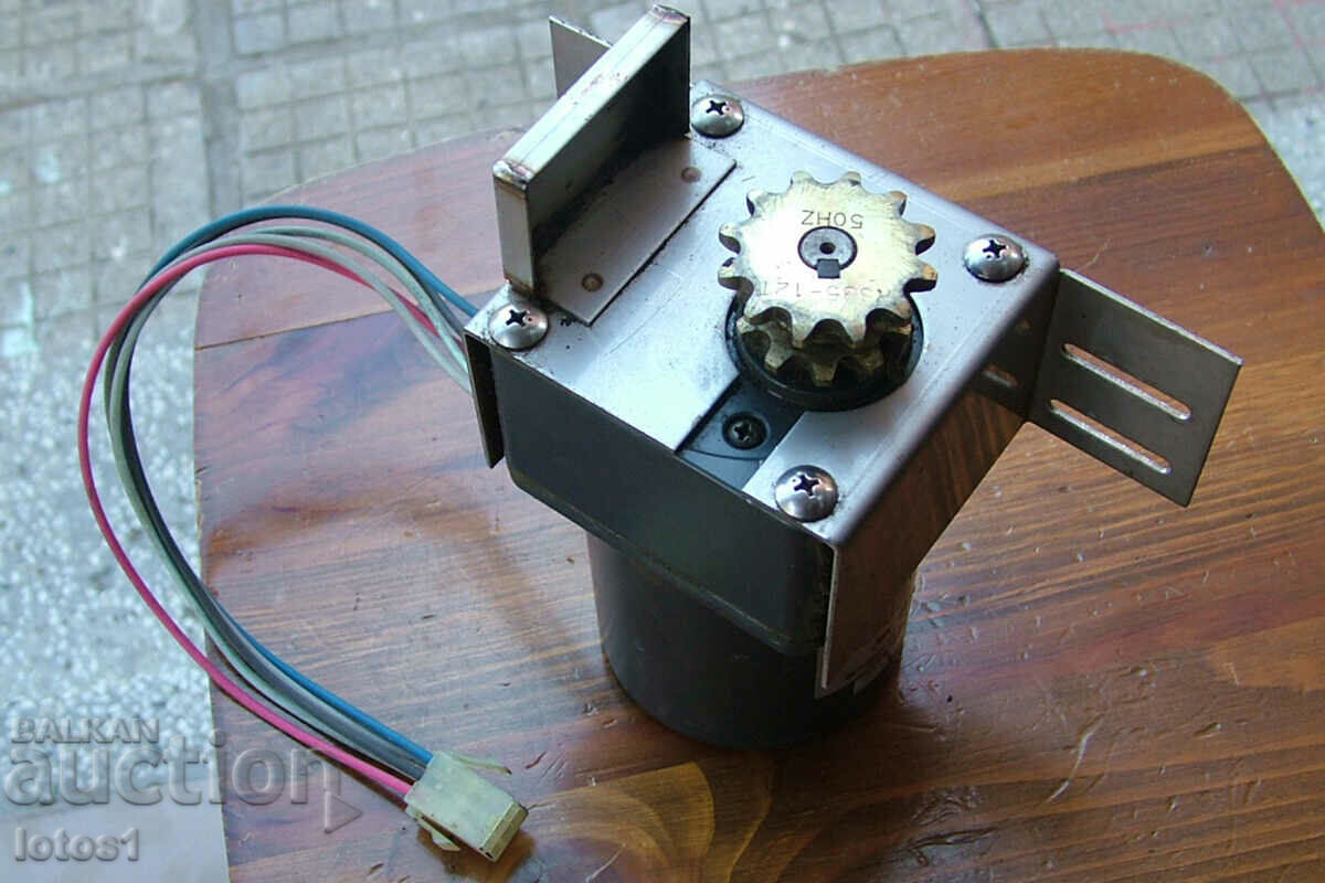 Deviator engine