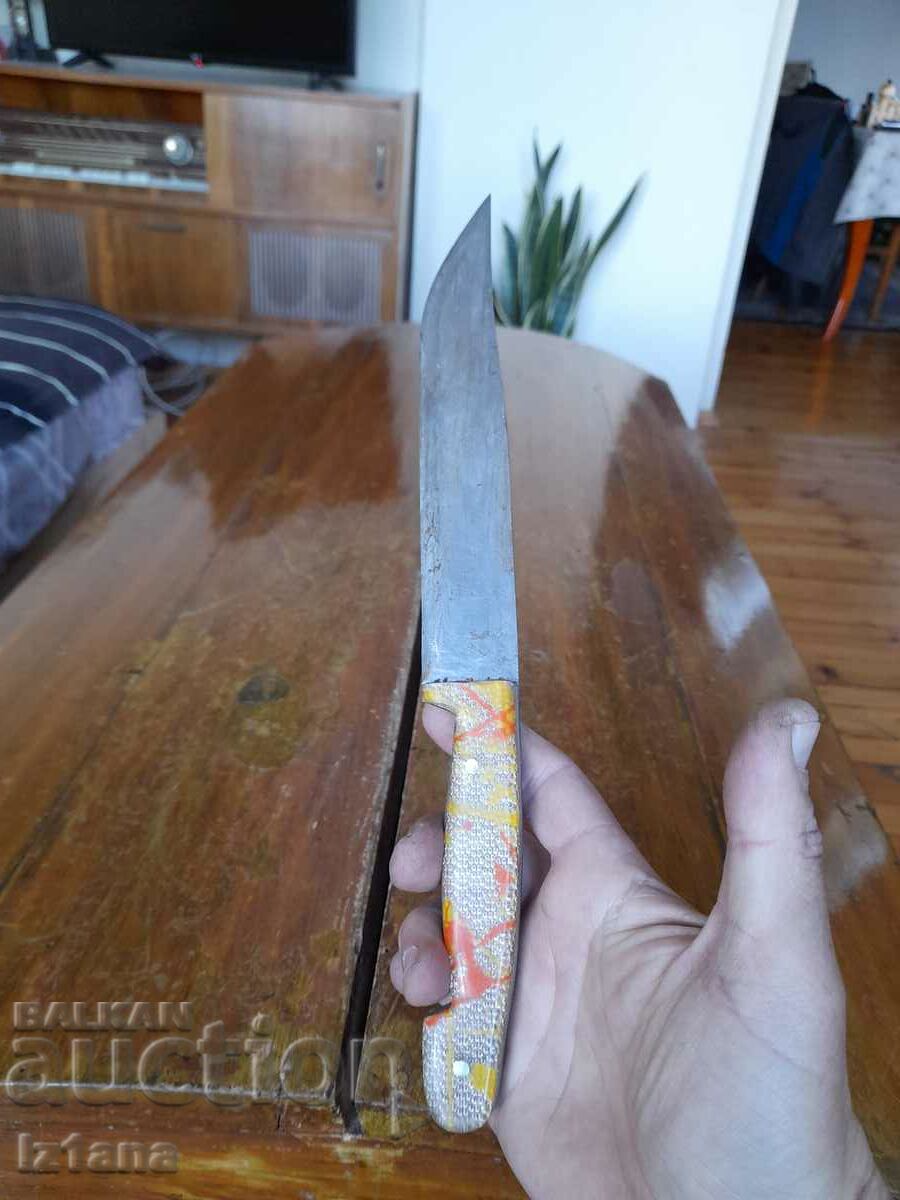 Auction  An old knife