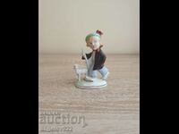 German porcelain figure statuette