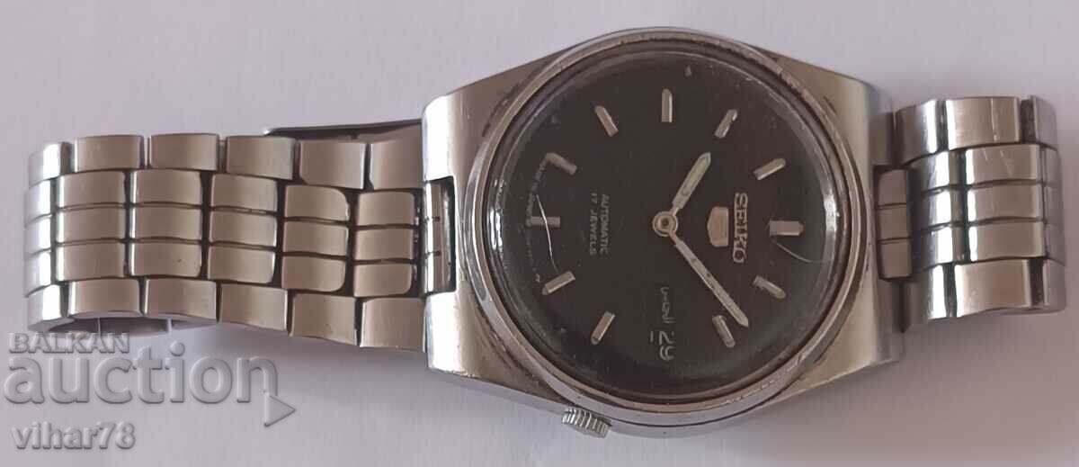 Auction Seiko Men's Automatic Watch - Not Working for Repair Auction Seiko Men's Automatic Watch - Not Working for Repair