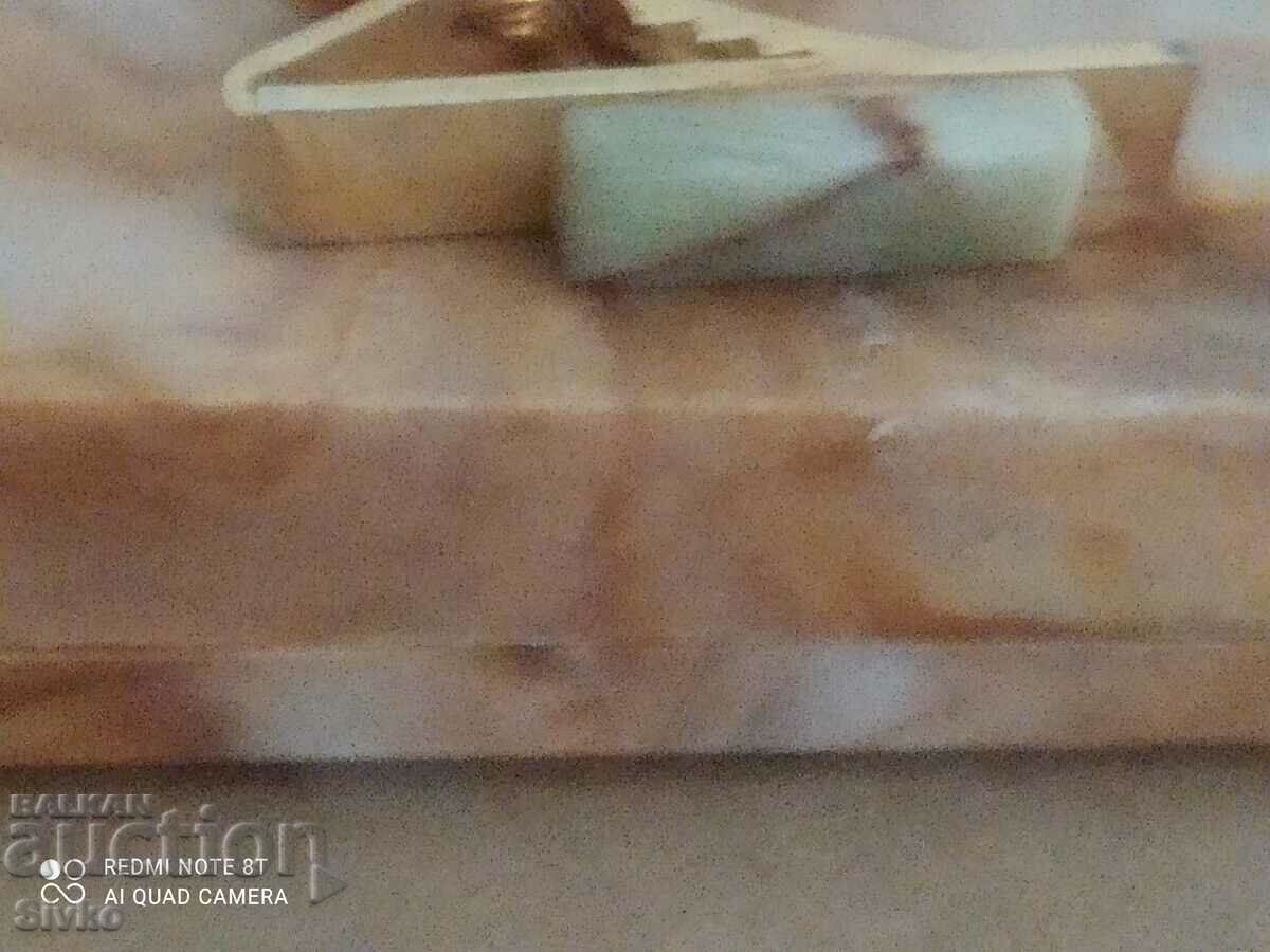 Auction Onyx tie pin Auction Onyx tie pin