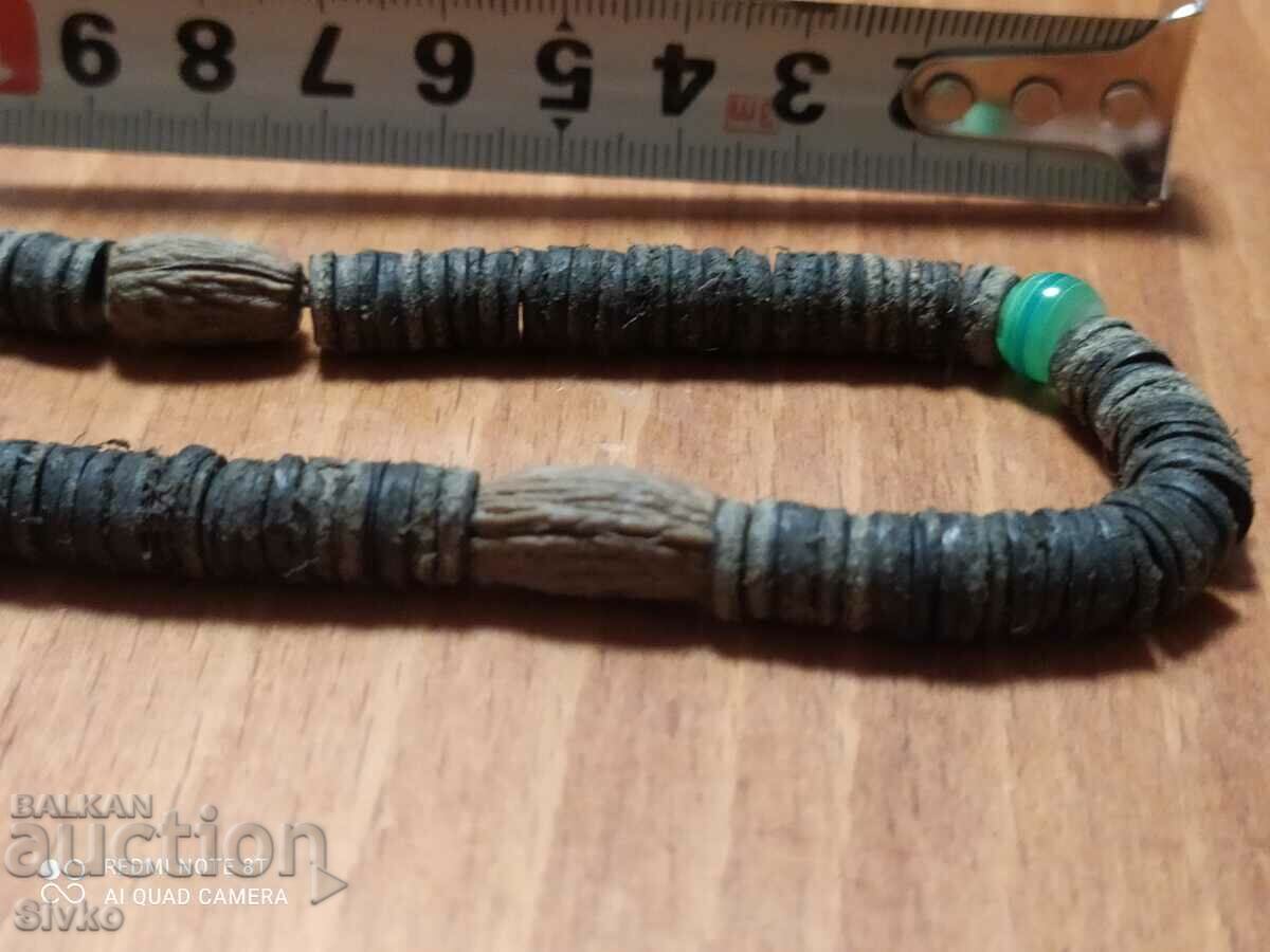 Necklace of natural materials with plastic stones - 5 Necklace of natural materials with plastic stones - 5