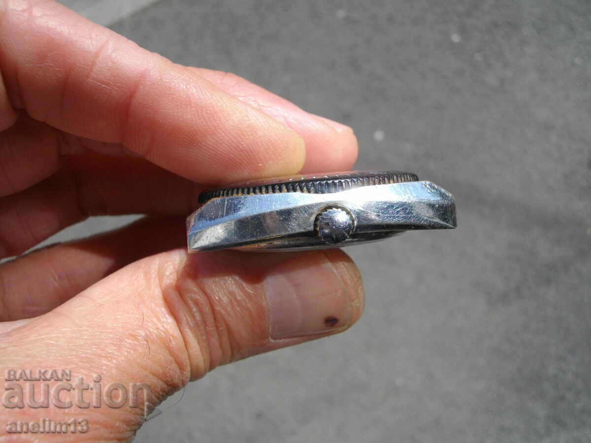 Delivery of AGON SWISS COLLECTIBLE DIVING WATCH