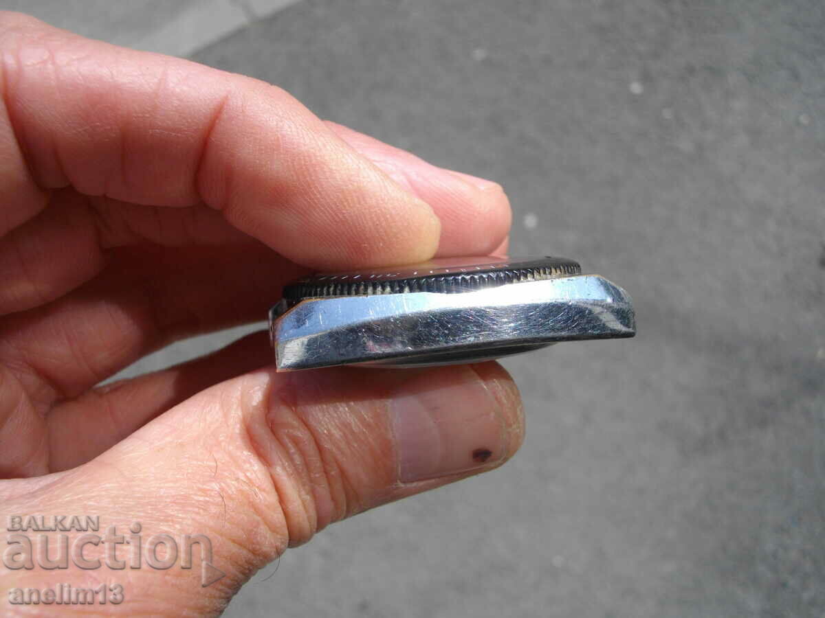 AGON SWISS COLLECTIBLE DIVING WATCH - 5 AGON SWISS COLLECTIBLE DIVING WATCH - 5