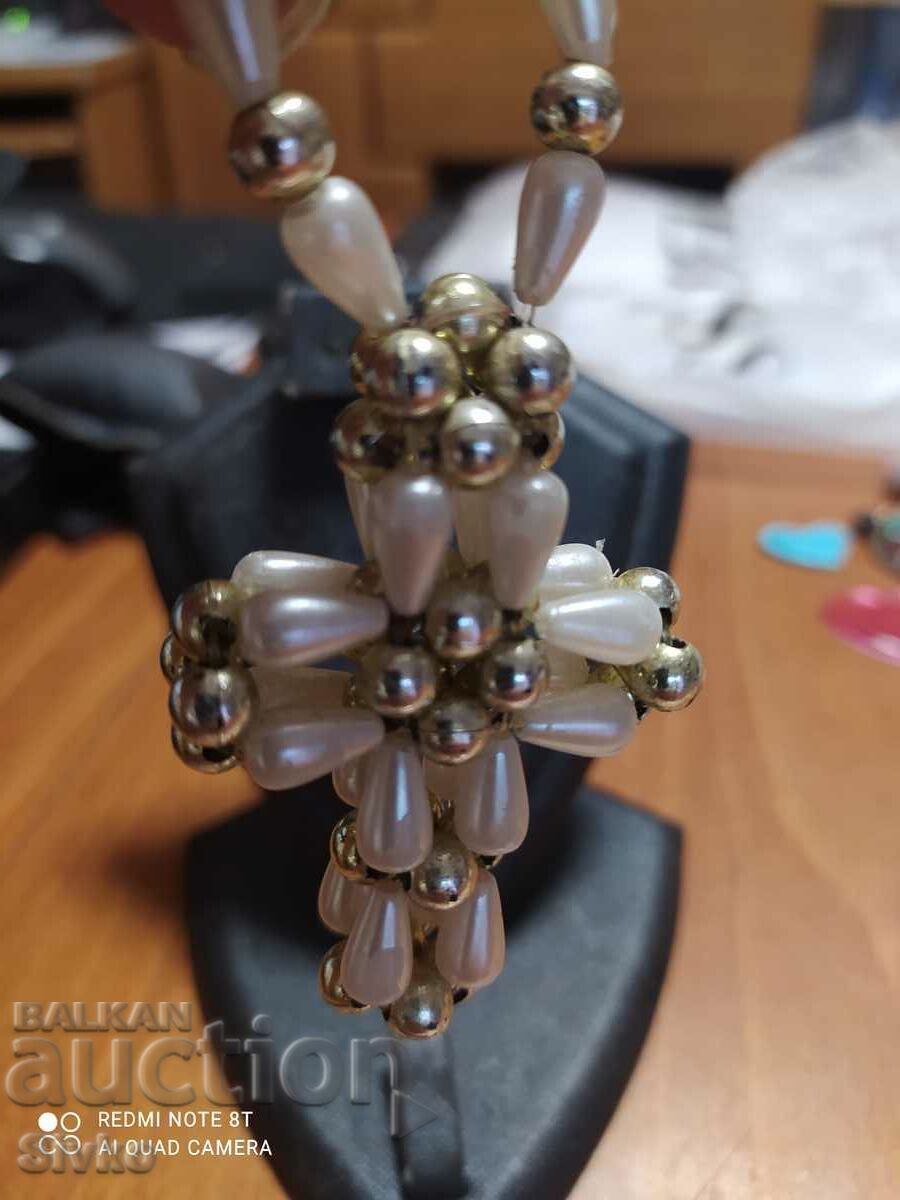 Licitație Cruce cu pandantiv Licitație Cruce cu pandantiv